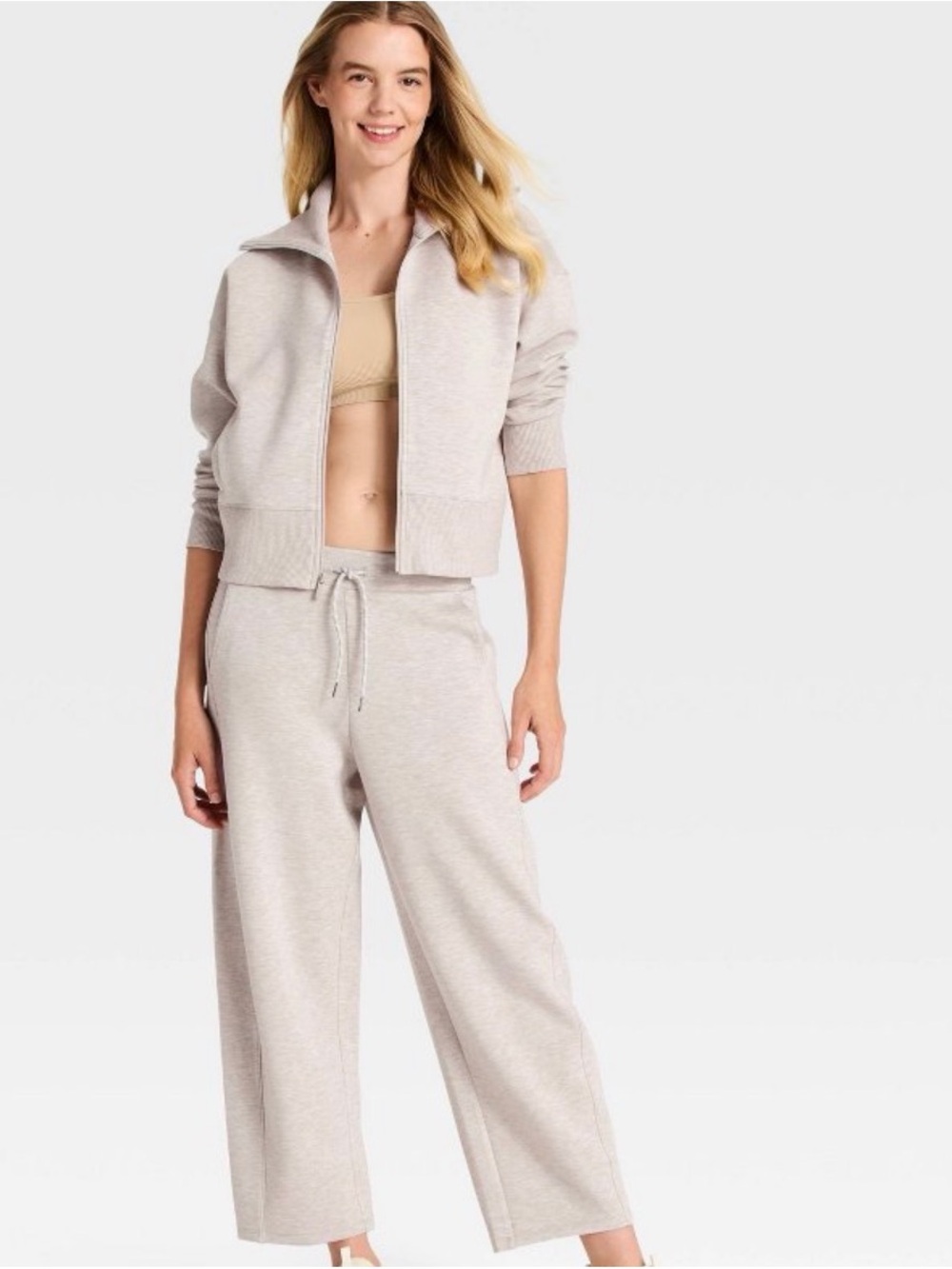 NWT All In Motion Women’s Airy Sleek Full Zip Jacket & Barrel Leg Sweatpants Set